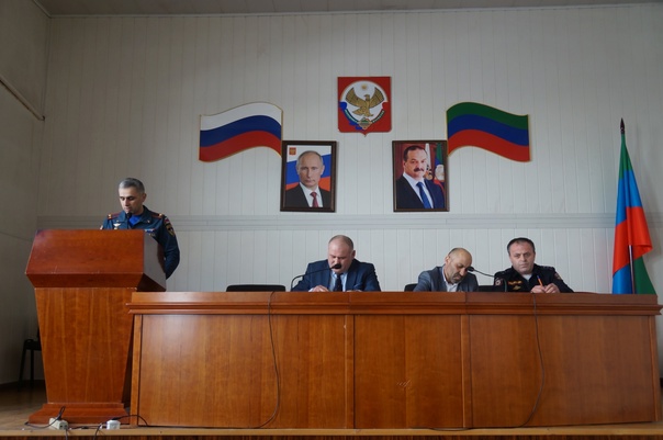 25 января в актовом зале Администрации Тляратинского района прошло заседание актива района.
